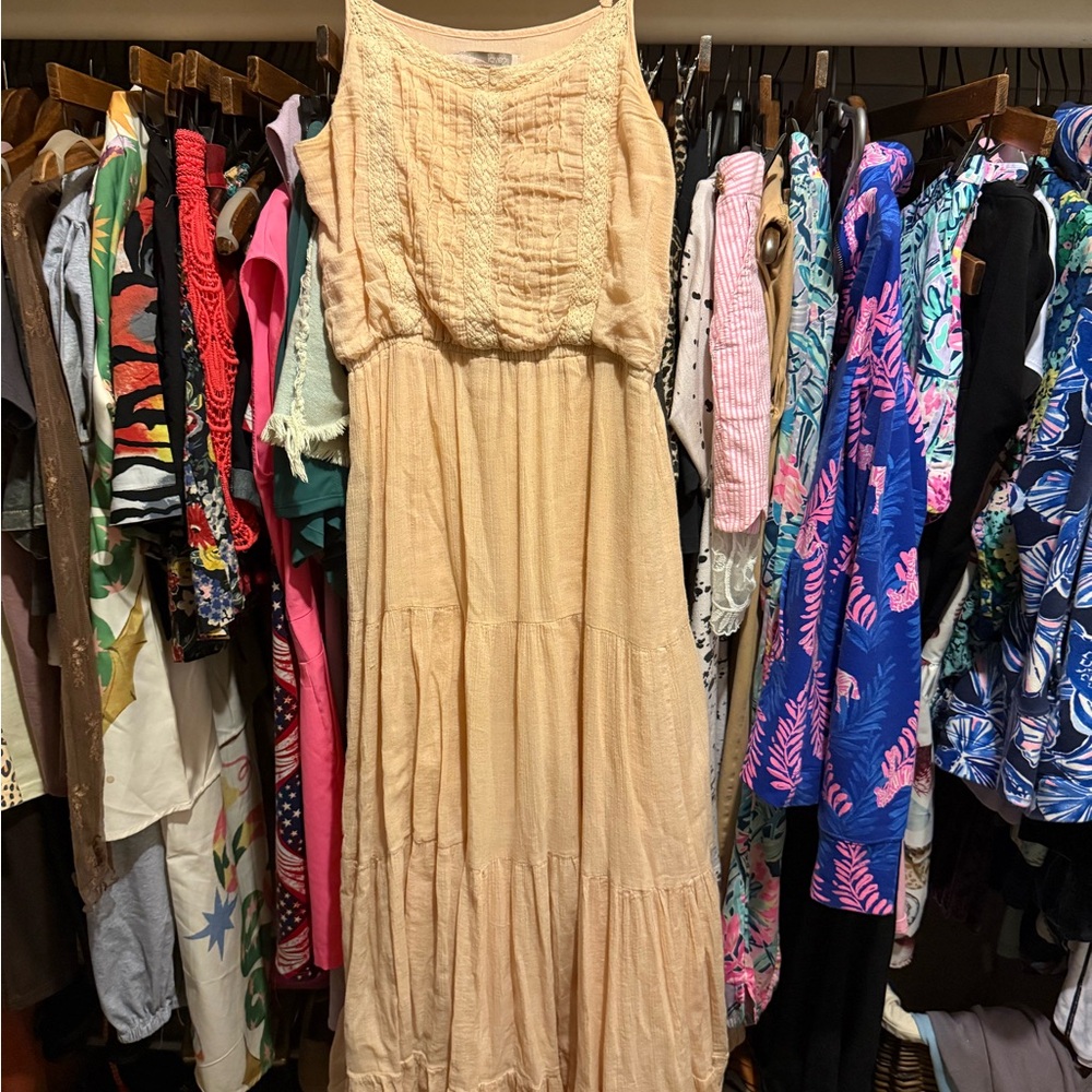 Forever 21 Cream Maxi Dress